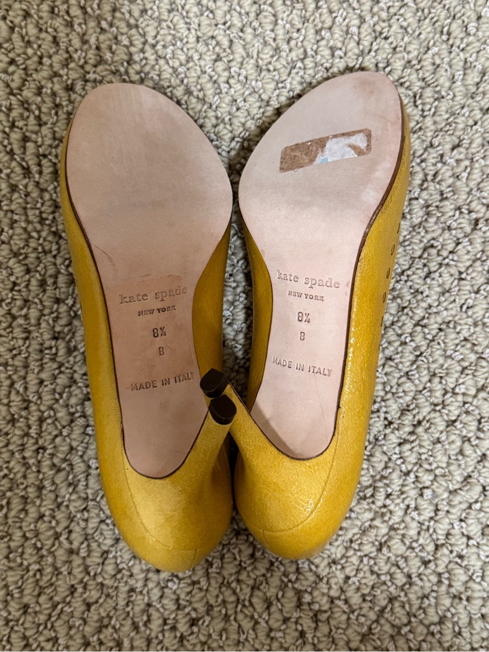 ♠️Kate Spade Mustard Crackle Yellow Kellie Too Pump 8.5 (NIB) - Picture 3 of 4